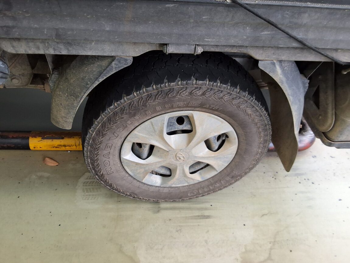 HYUNDAI PORTER II VGT 4WD DOUBLE CAB LONG WHEELBASE PREMIUM 2022 - zdjęcie 24