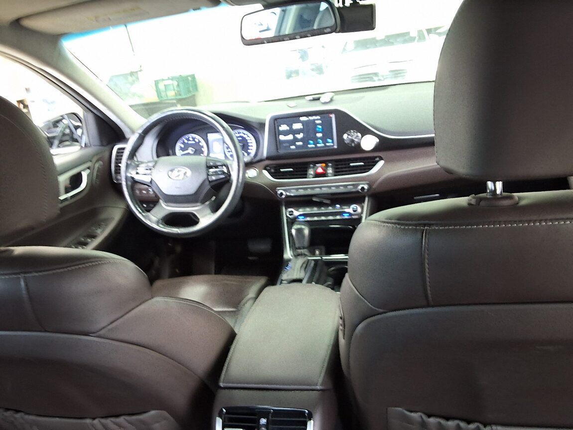 HYUNDAI GRANDEUR IG 3.0 GDi EXCLUSIVE SPECIAL 2019 - zdjęcie 11