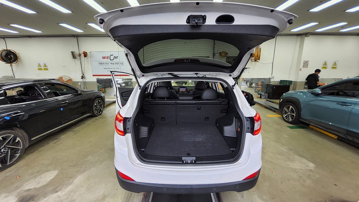 HYUNDAI NEW TUCSON ix DIESEL R2.0 2WD MODERN 2015 - zdjęcie 15