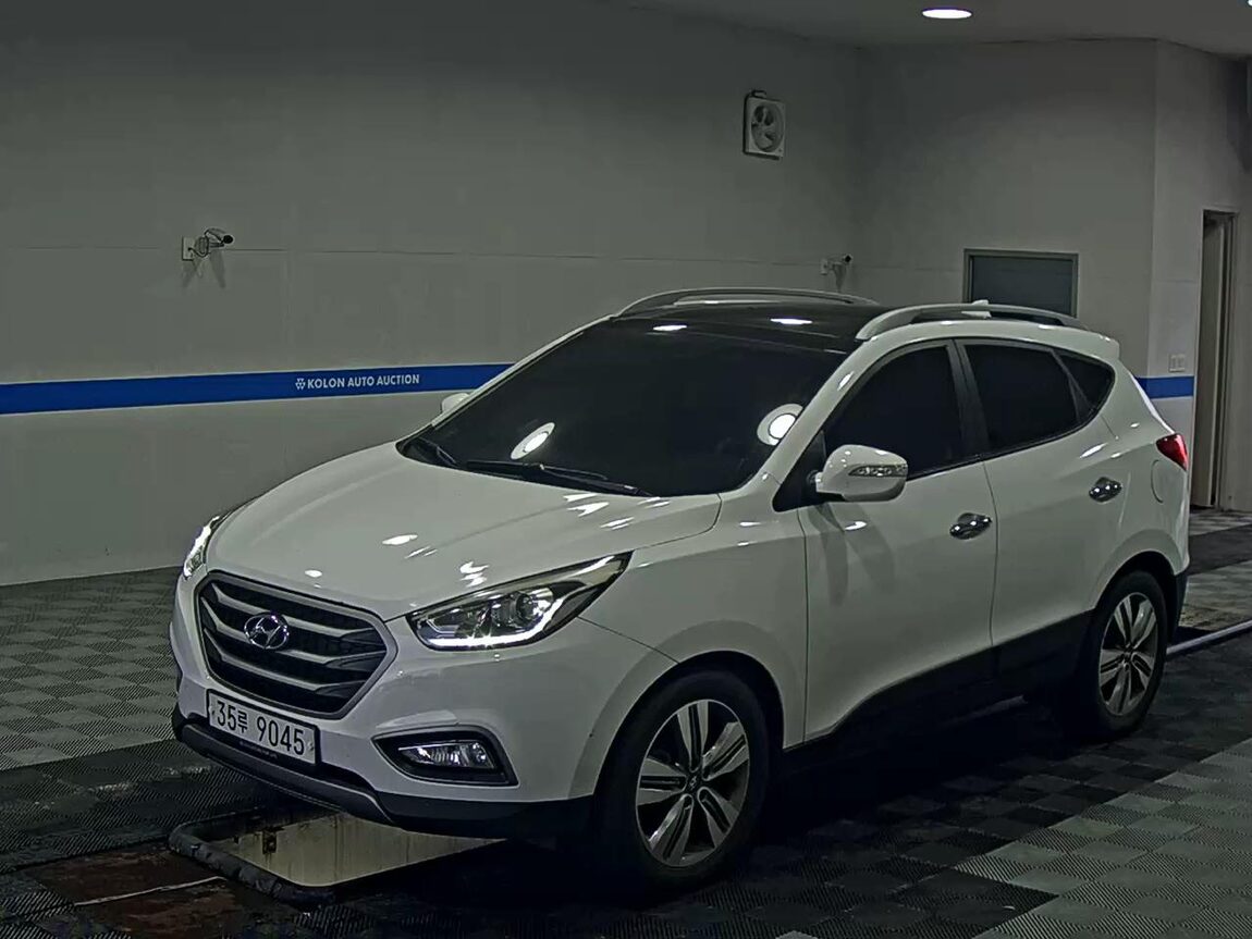 HYUNDAI NEW TUCSON ix DIESEL R2.0 2WD MODERN 2015 - zdjęcie 2