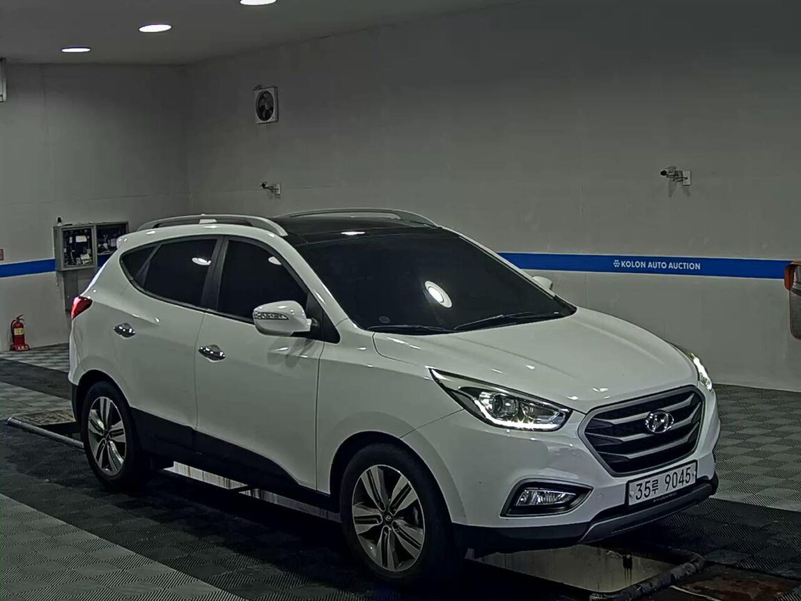 HYUNDAI NEW TUCSON ix DIESEL R2.0 2WD MODERN 2015 - zdjęcie 3