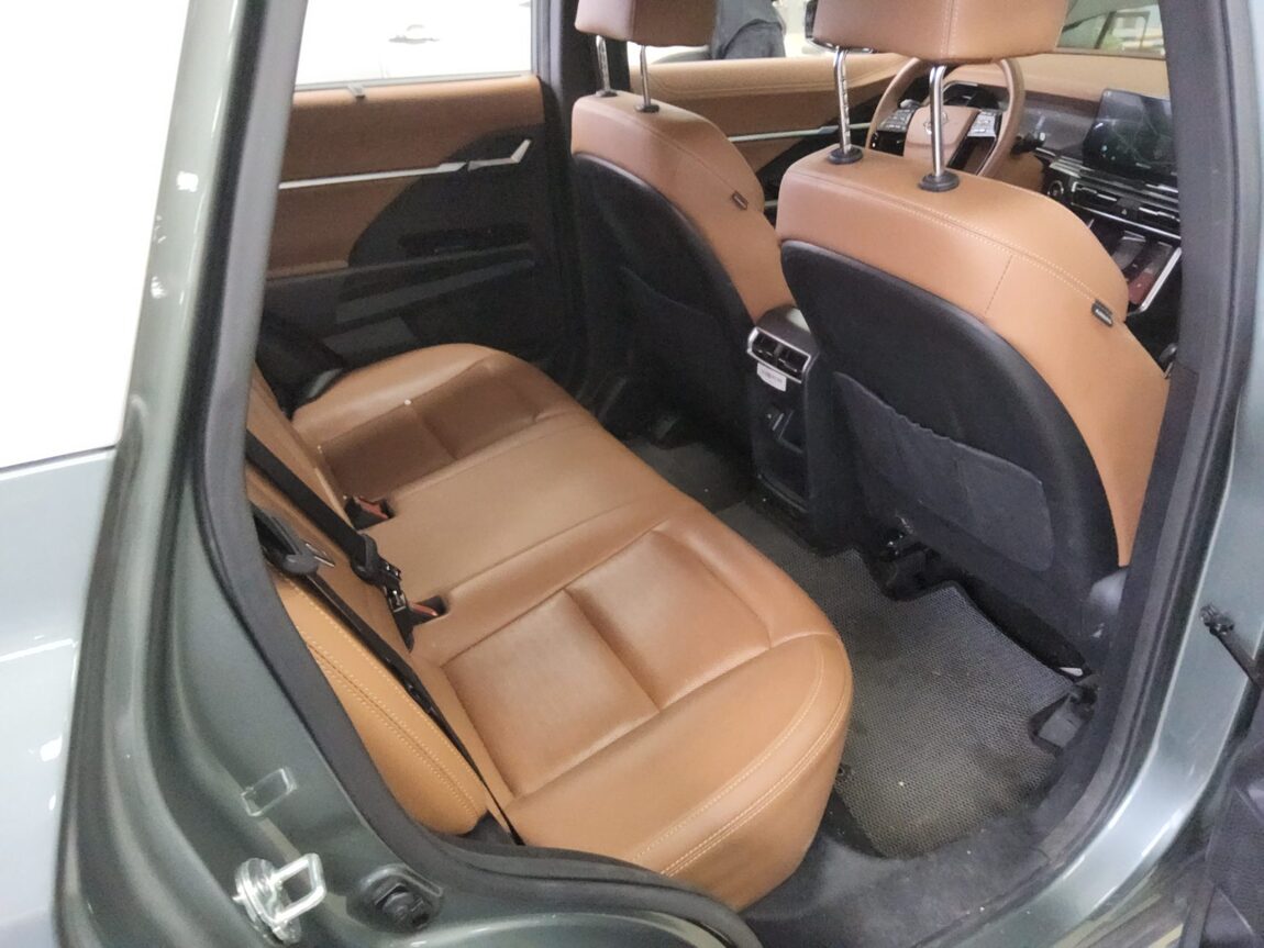 KG MOBILITY (SSANGYONG) TORRES 1.5 GDI-T 2WD T7 2023 - zdjęcie 13