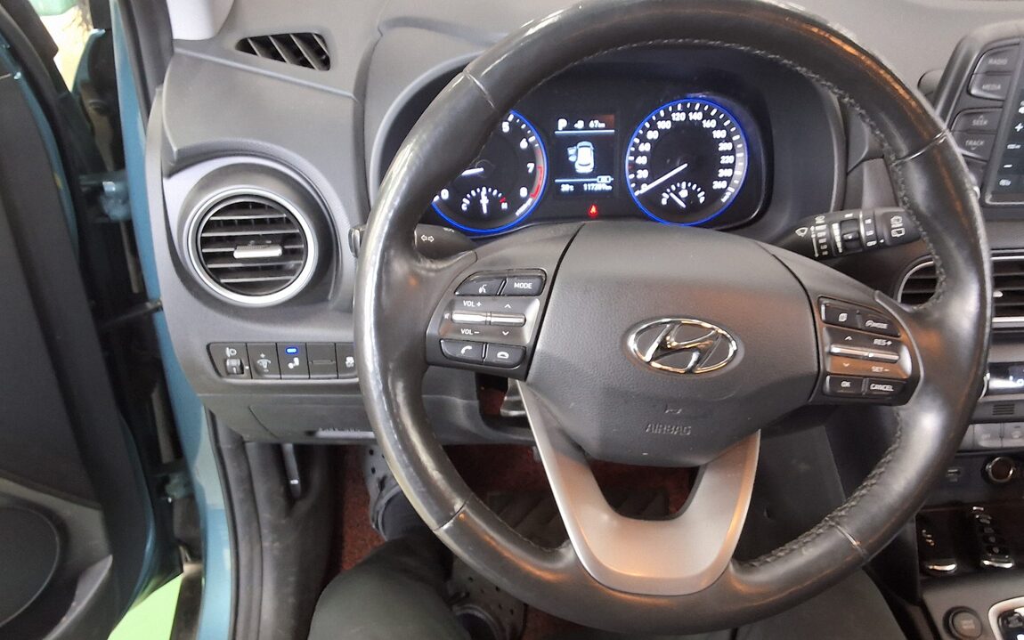 HYUNDAI KONA 1.6 GASOLINE 2WD MODERN POP 2018 - zdjęcie 17