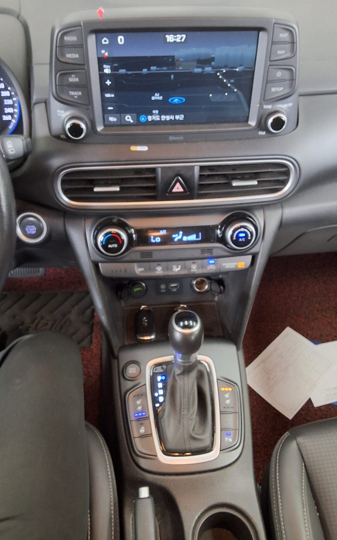 HYUNDAI KONA 1.6 GASOLINE 2WD MODERN POP 2018 - zdjęcie 18