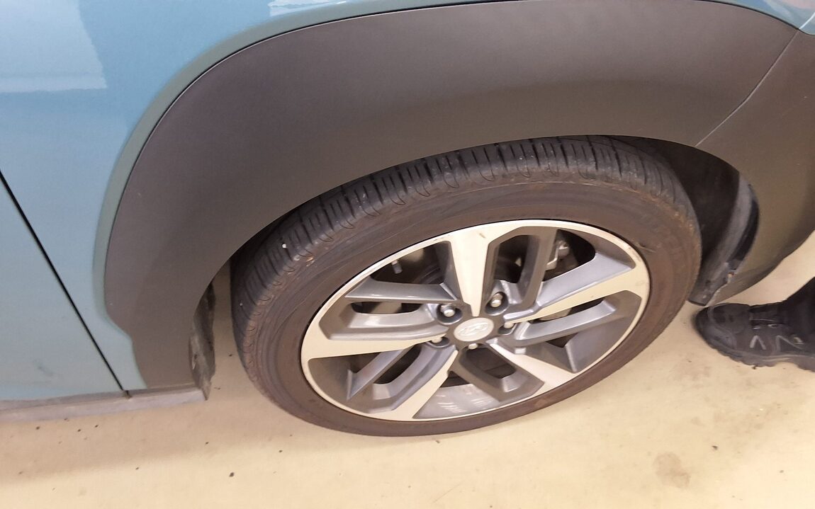HYUNDAI KONA 1.6 GASOLINE 2WD MODERN POP 2018 - zdjęcie 25