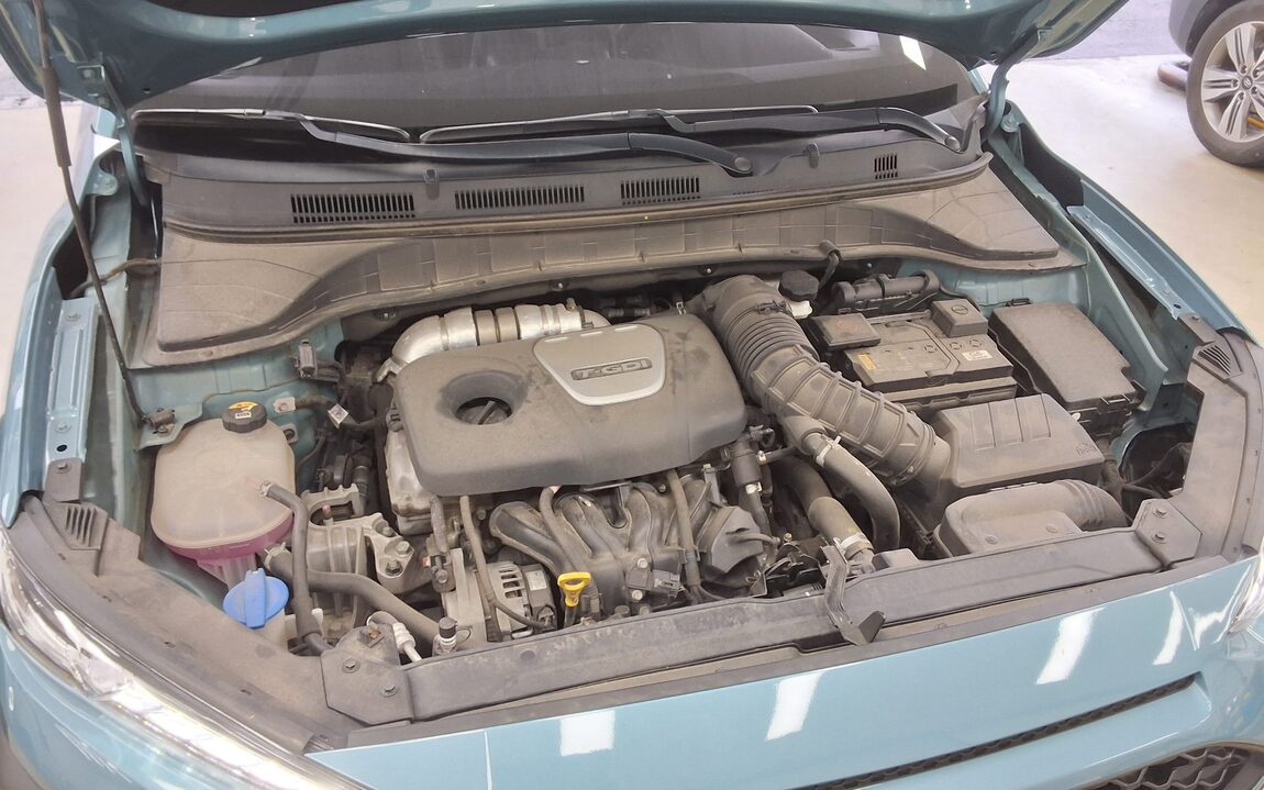 HYUNDAI KONA 1.6 GASOLINE 2WD MODERN POP 2018 - zdjęcie 21