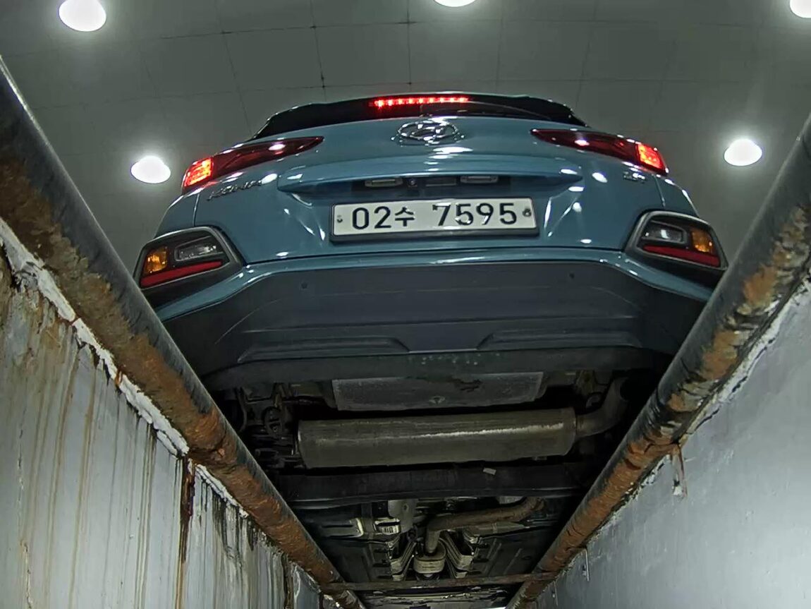 HYUNDAI KONA 1.6 GASOLINE 2WD MODERN POP 2018 - zdjęcie 8