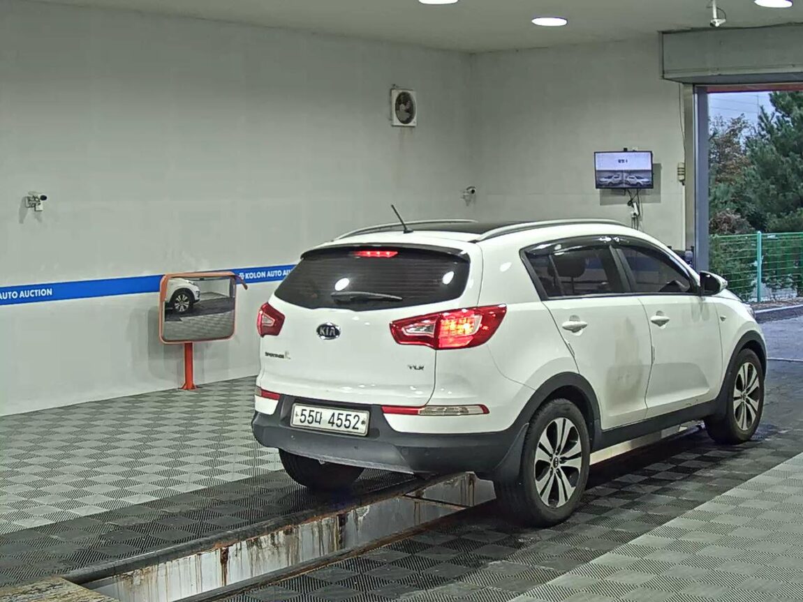 KIA SPORTAGE R DIESEL R2.0 2WD TLX PREMIUM MODEL 2011 - zdjęcie 5