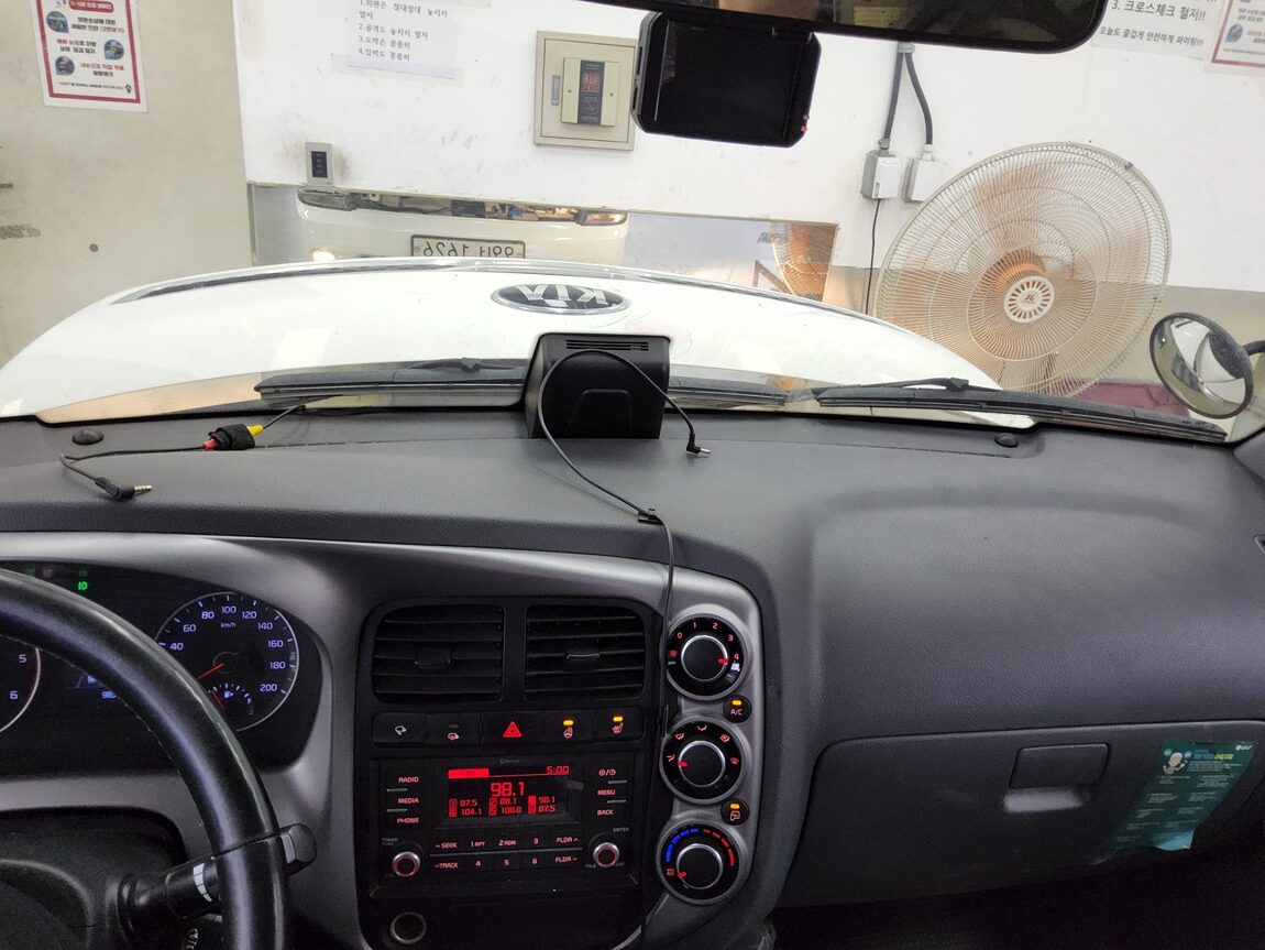 KIA THE NEW BONGO III CARGO 1 TON KING CAB EXTRA LONG WHEELBASE L 2022 - zdjęcie 11