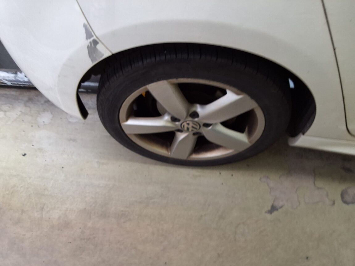 VOLKSWAGEN GOLF (6TH GEN) 2.0 TDI STYLE 2013 - zdjęcie 22