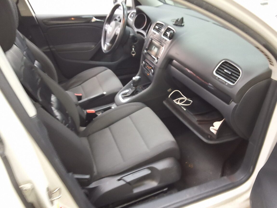 VOLKSWAGEN GOLF (6TH GEN) 2.0 TDI STYLE 2013 - zdjęcie 15