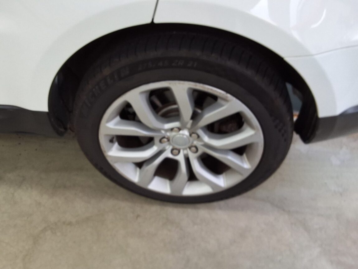 LAND ROVER RANGE ROVER SPORT (2ND GEN) 3.0 SDV6 HSE 2015 - zdjęcie 20