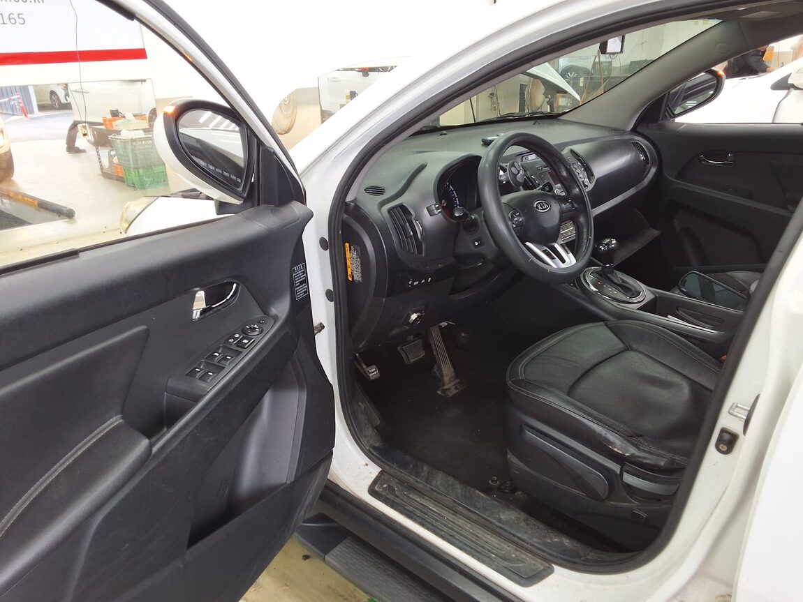 KIA SPORTAGE R DIESEL R2.0 2WD TLX LUXURY MODEL 2012 - zdjęcie 10