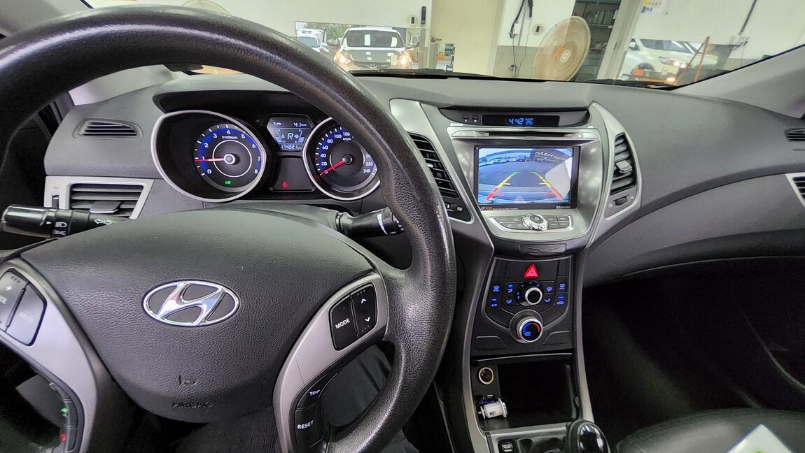 HYUNDAI THE NEW AVANTE MD LPi RENTAL CAR STYLE 2015 - zdjęcie 19
