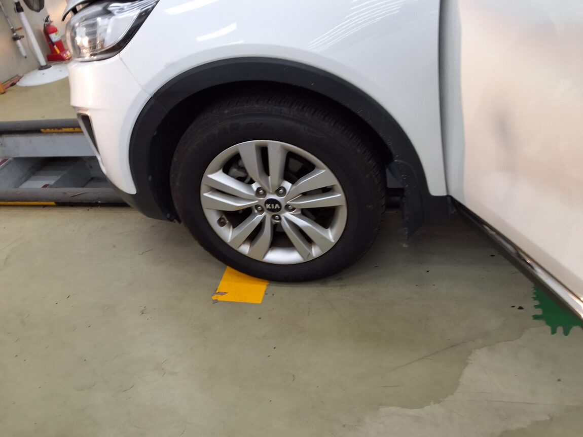 KIA ALL NEW SORENTO R2.0 2WD PRESTIGE 2015 - zdjęcie 20