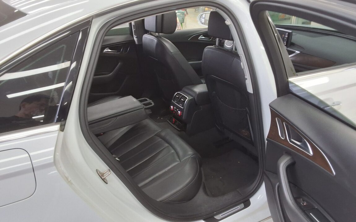 AUDI A6 (4TH GEN) 35 TDI PREMIUM 2016 - zdjęcie 13