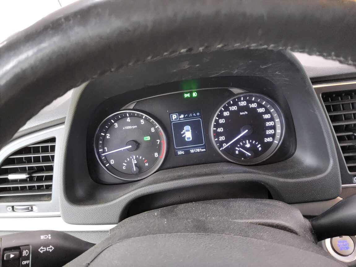 HYUNDAI AVANTE AD 1.6 GDi MODERN SPECIAL 2017 - zdjęcie 9