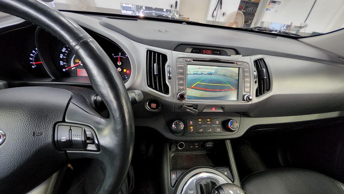 KIA THE NEW SPORTAGE R GASOLINE 2.0 2WD TRENDY 2015 - zdjęcie 18