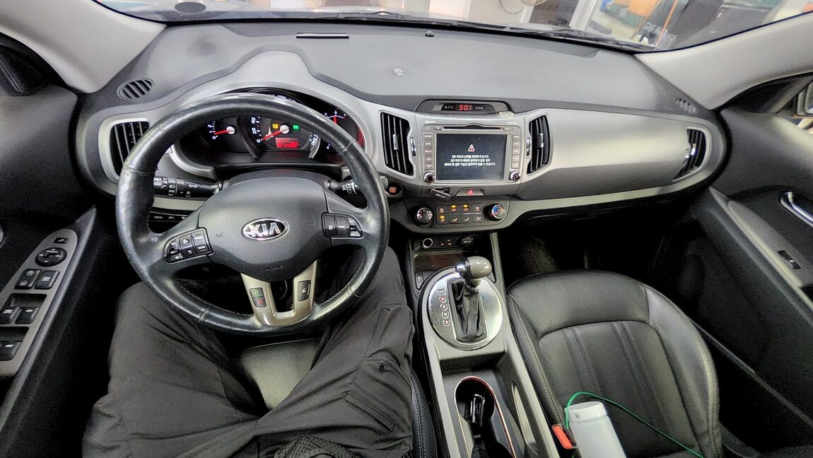 KIA THE NEW SPORTAGE R GASOLINE 2.0 2WD TRENDY 2015 - zdjęcie 11