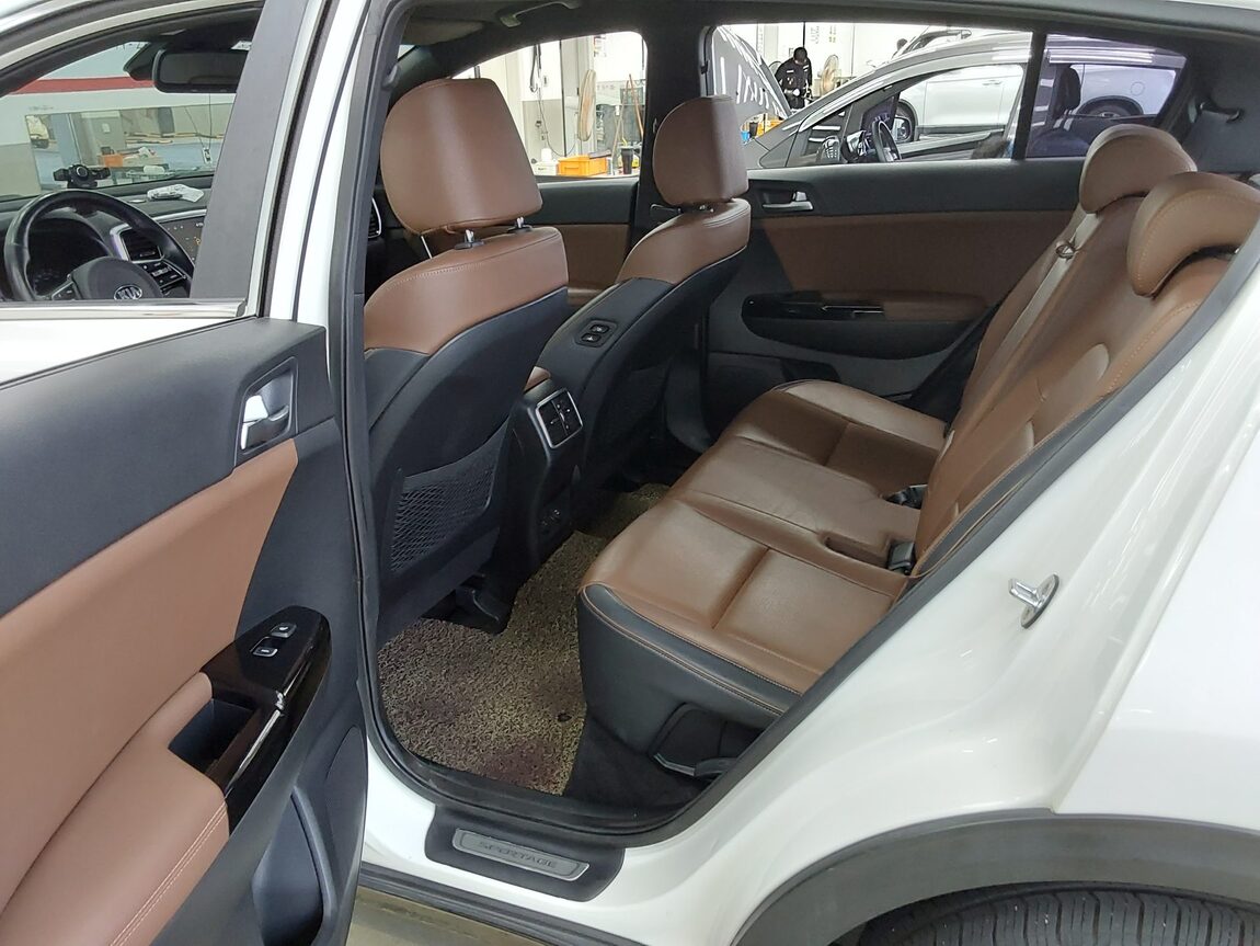 KIA SPORTAGE THE BOLD R2.0 DIESEL 2WD INTELLIGENT 2019 - zdjęcie 12