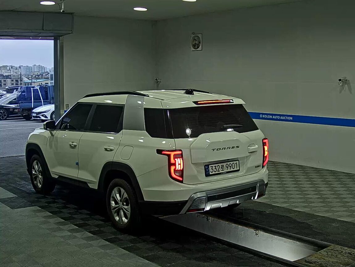 KG MOBILITY (SSANGYONG) THE NEW TORRES 1.5 GDI-T 2WD 2025 - zdjęcie 6