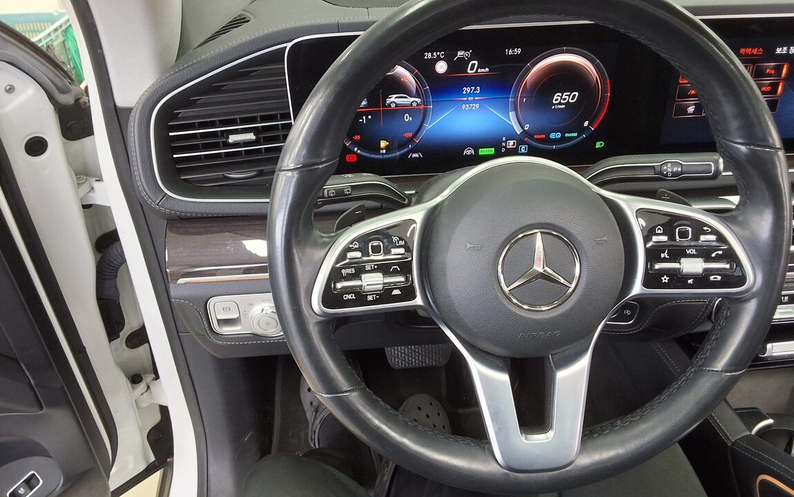 MERCEDES-BENZ GLE-CLASS (4TH GEN) GLE 300d 4MATIC 2022 - zdjęcie 17