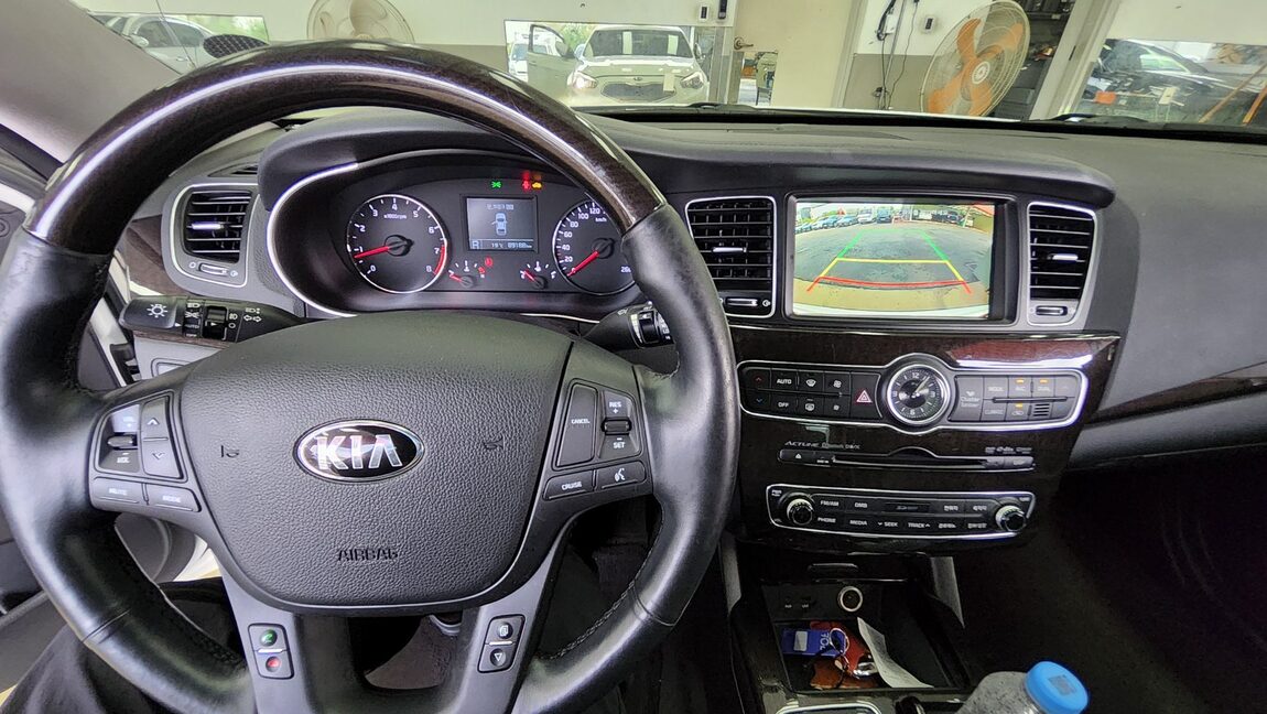 KIA THE NEW K7 2.4 GDI PRESTIGE SPECIAL 2013 - zdjęcie 18