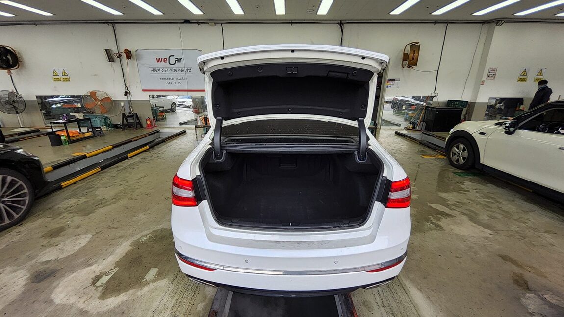 KIA THE NEW K7 2.4 GDI PRESTIGE SPECIAL 2013 - zdjęcie 15