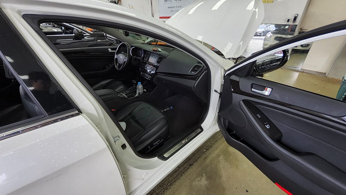 KIA THE NEW K7 2.4 GDI PRESTIGE SPECIAL 2013 - zdjęcie 14