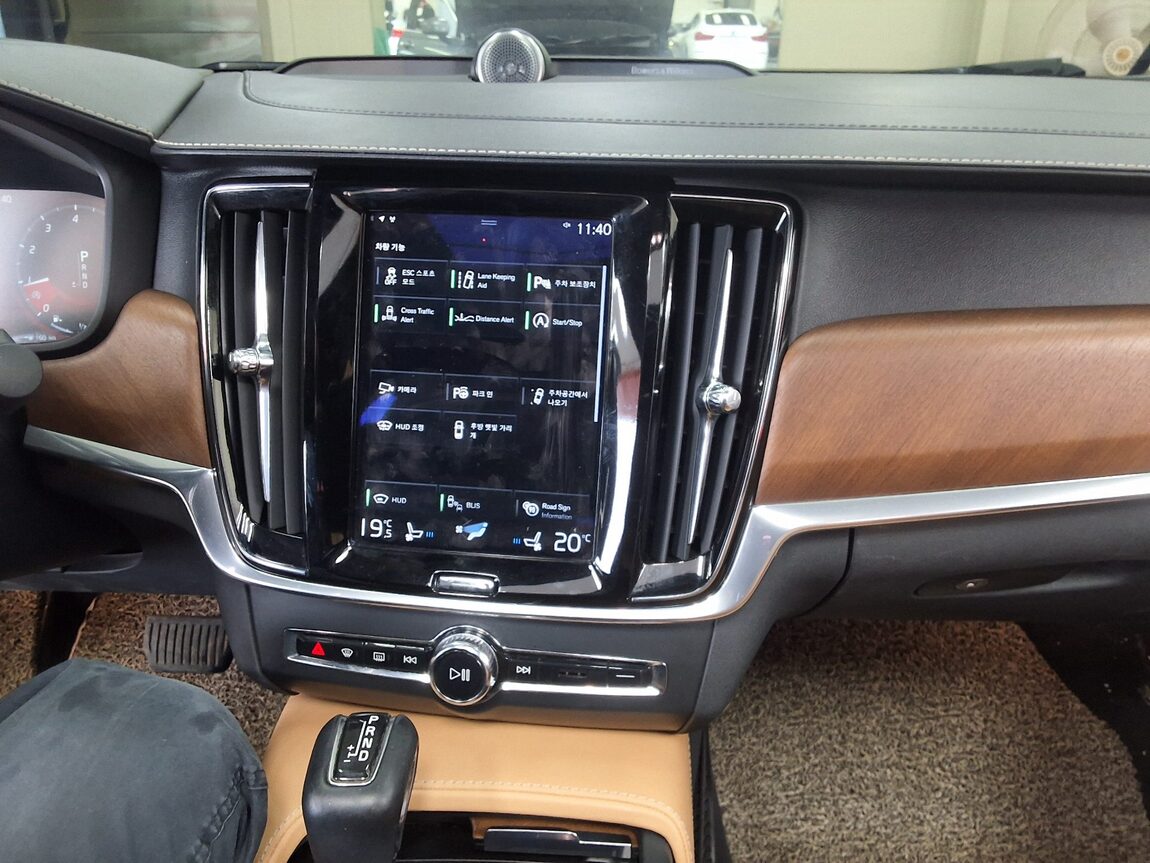VOLVO THE NEW S90 T5 INSCRIPTION 2017 - zdjęcie 24
