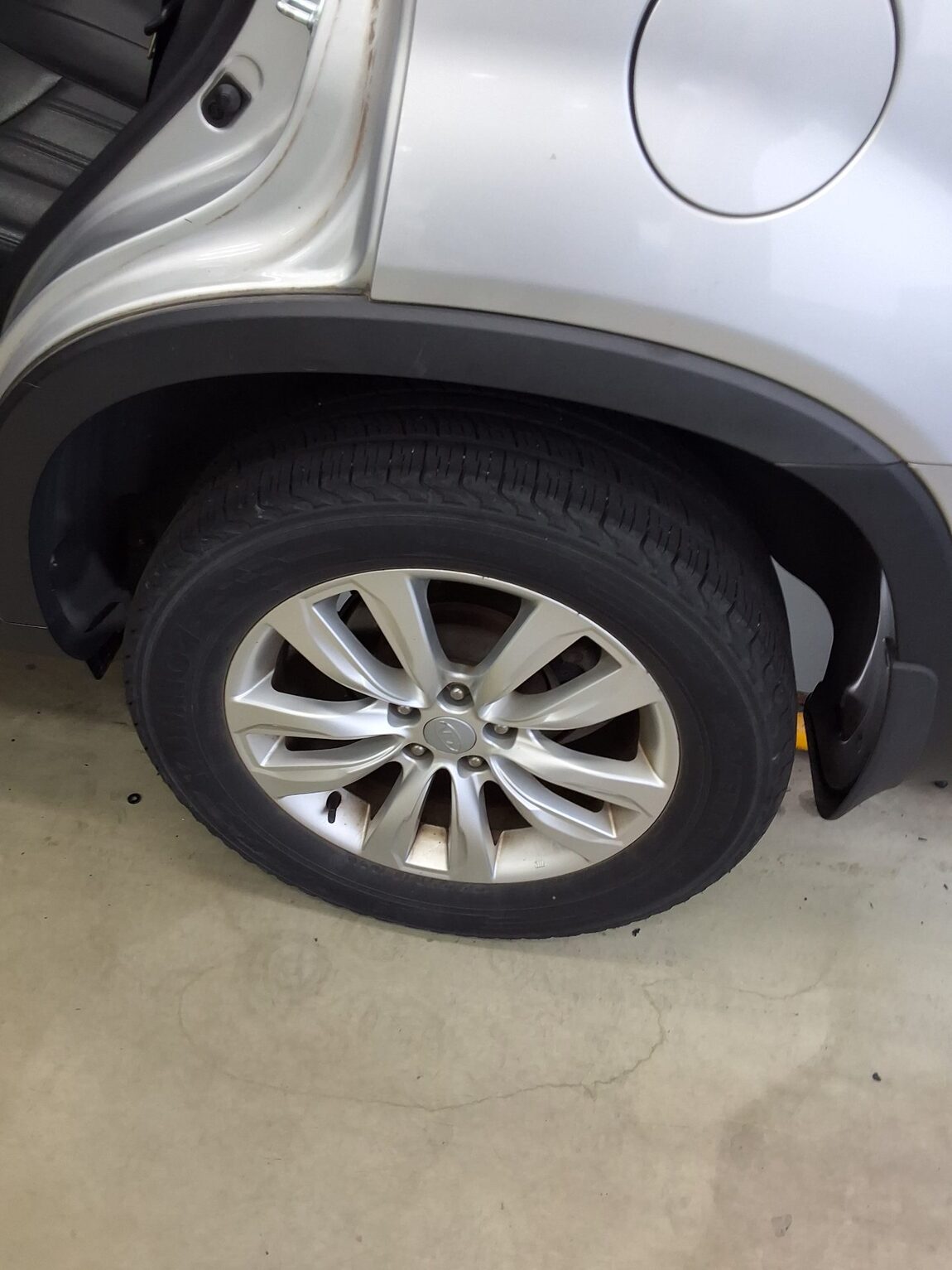 KIA SORENTO R DIESEL 2.2 2WD TLX LUXURY MODEL 2011 - zdjęcie 22