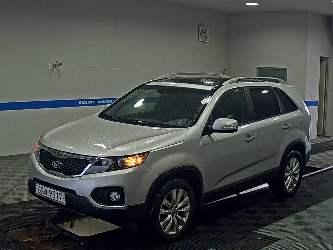 KIA SORENTO R DIESEL 2.2 2WD TLX LUXURY MODEL 2011 - zdjęcie 2