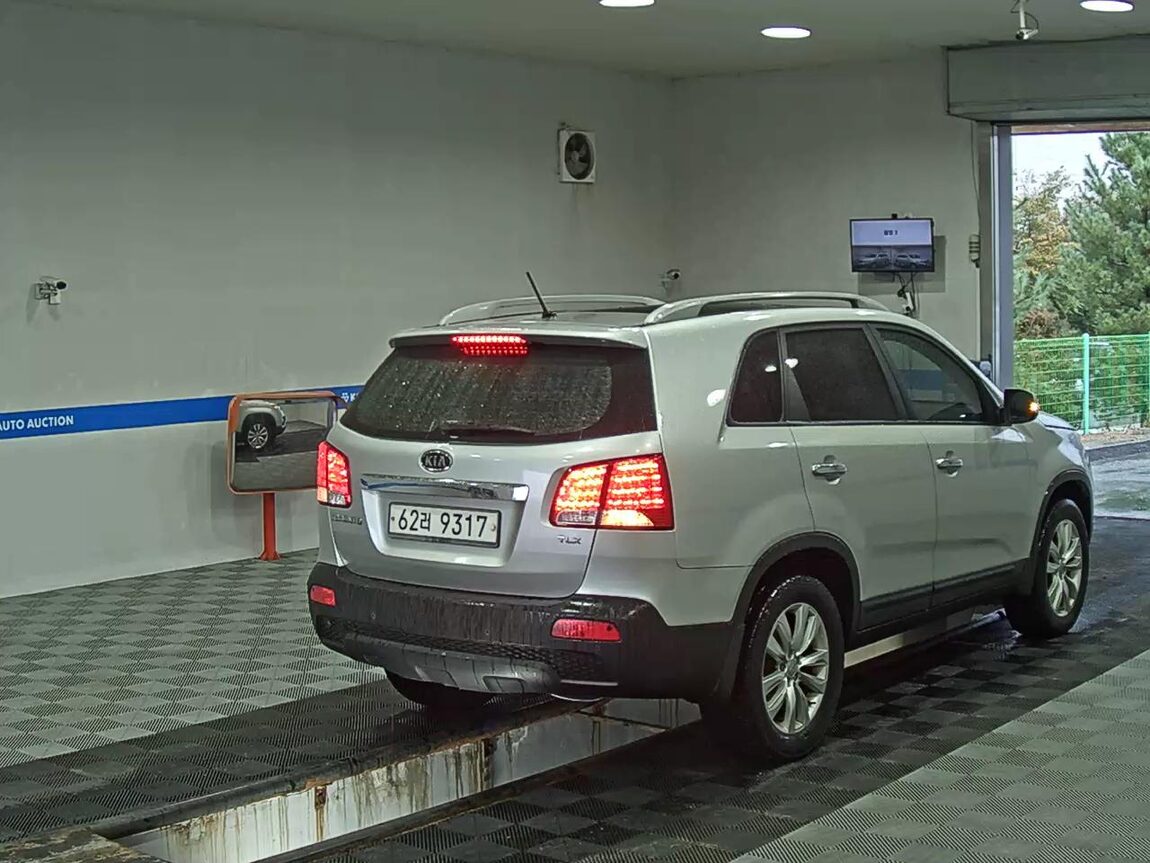 KIA SORENTO R DIESEL 2.2 2WD TLX LUXURY MODEL 2011 - zdjęcie 5