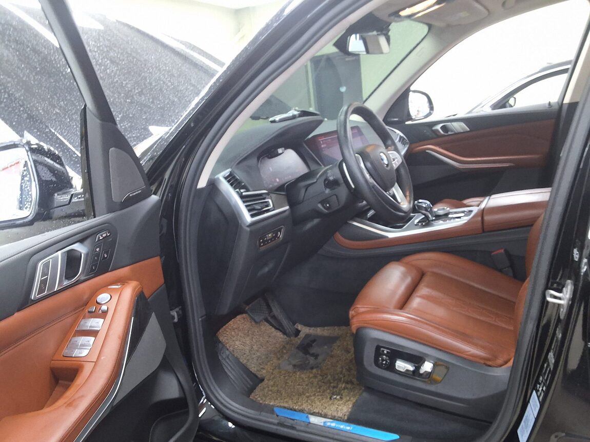 BMW X7 30d xDRIVE DESIGN PURE 6-SEATER 2020 - zdjęcie 11