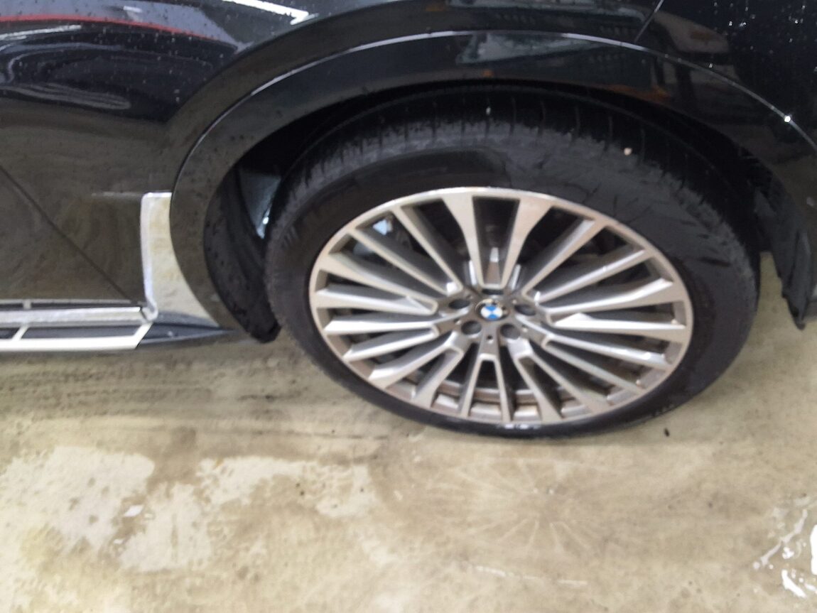 BMW X7 30d xDRIVE DESIGN PURE 6-SEATER 2020 - zdjęcie 21
