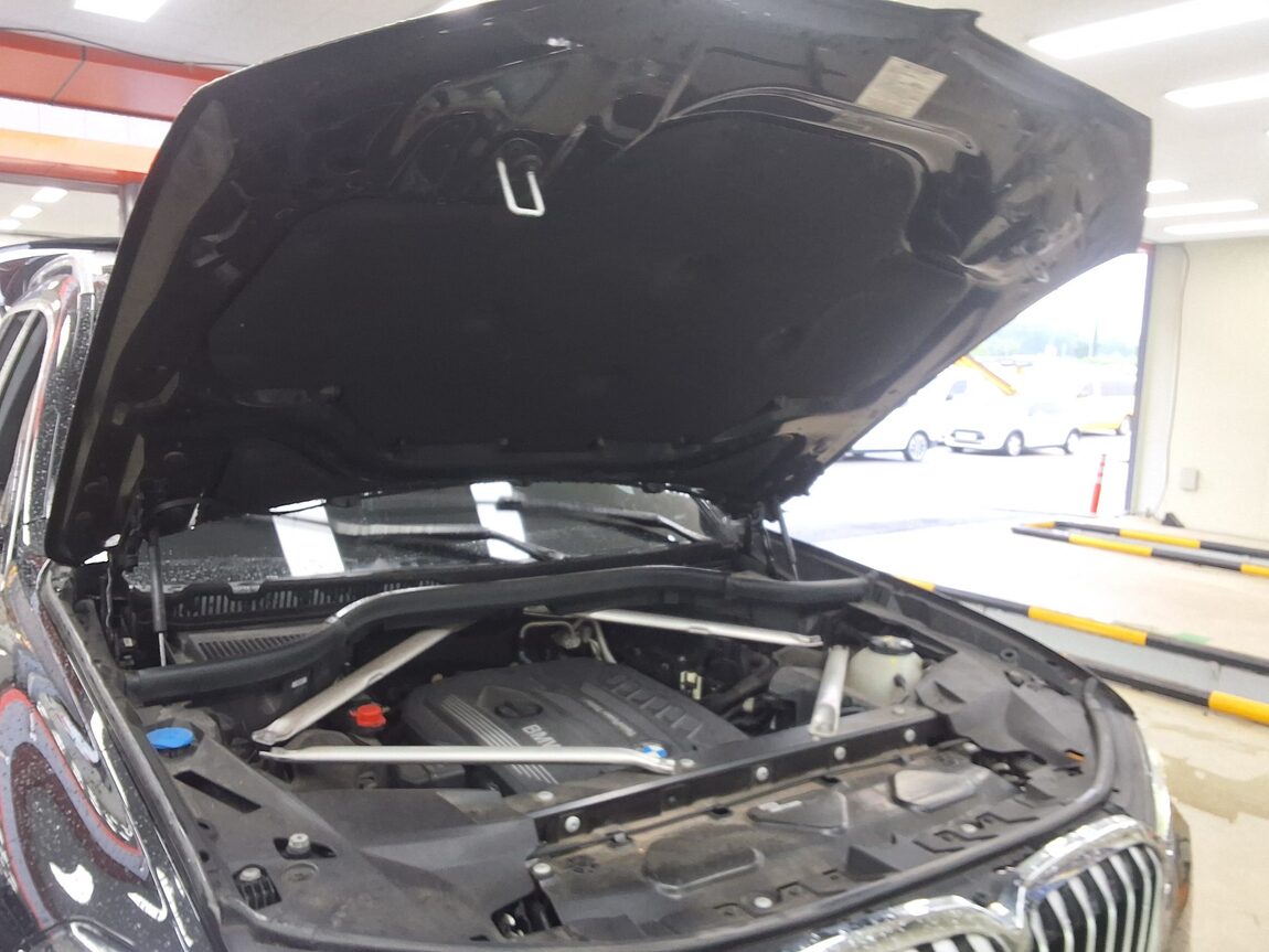 BMW X7 30d xDRIVE DESIGN PURE 6-SEATER 2020 - zdjęcie 18