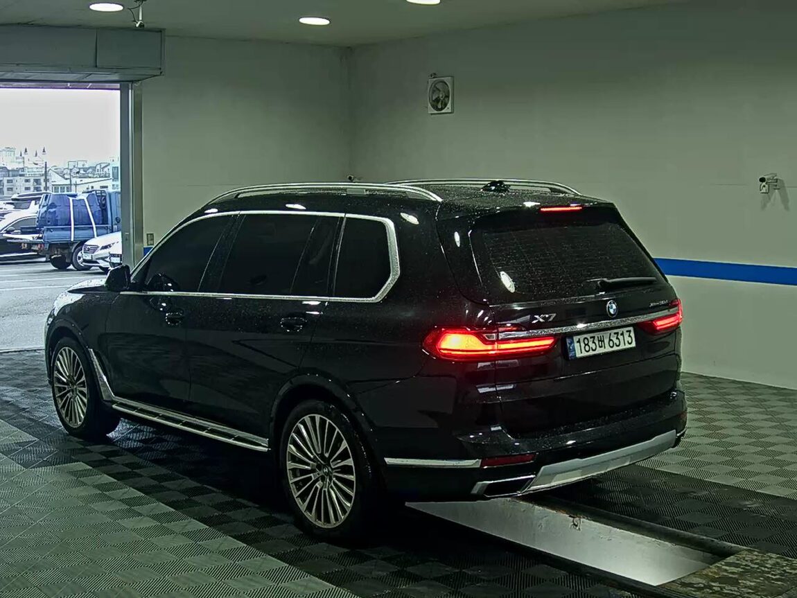 BMW X7 30d xDRIVE DESIGN PURE 6-SEATER 2020 - zdjęcie 6