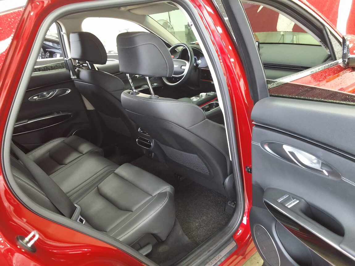 GENESIS GV70 2.2 DIESEL AWD BASE MODEL 2021 - zdjęcie 13