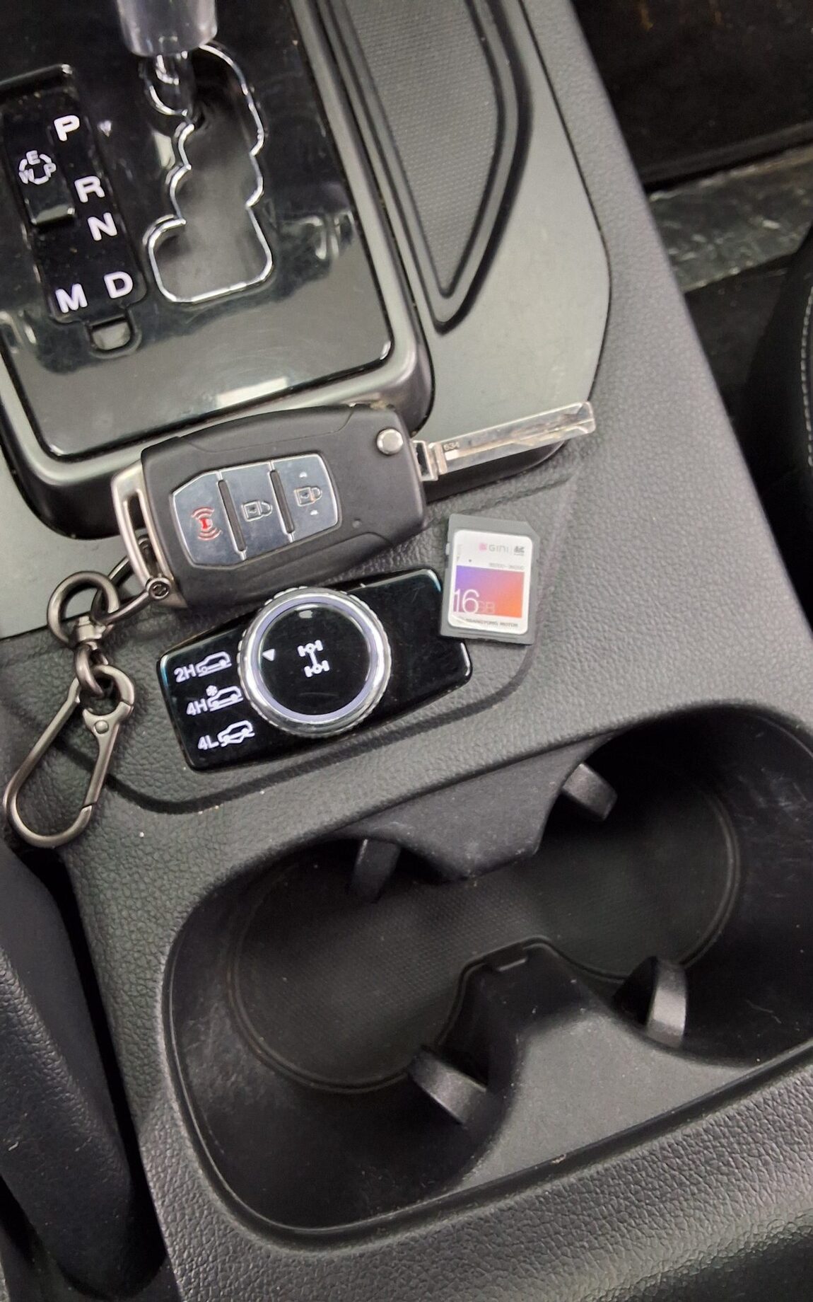 KG MOBILITY (SSANGYONG) THE NEW REXTON SPORTS 2.2 4WD PRESTIGE 2021 - zdjęcie 20