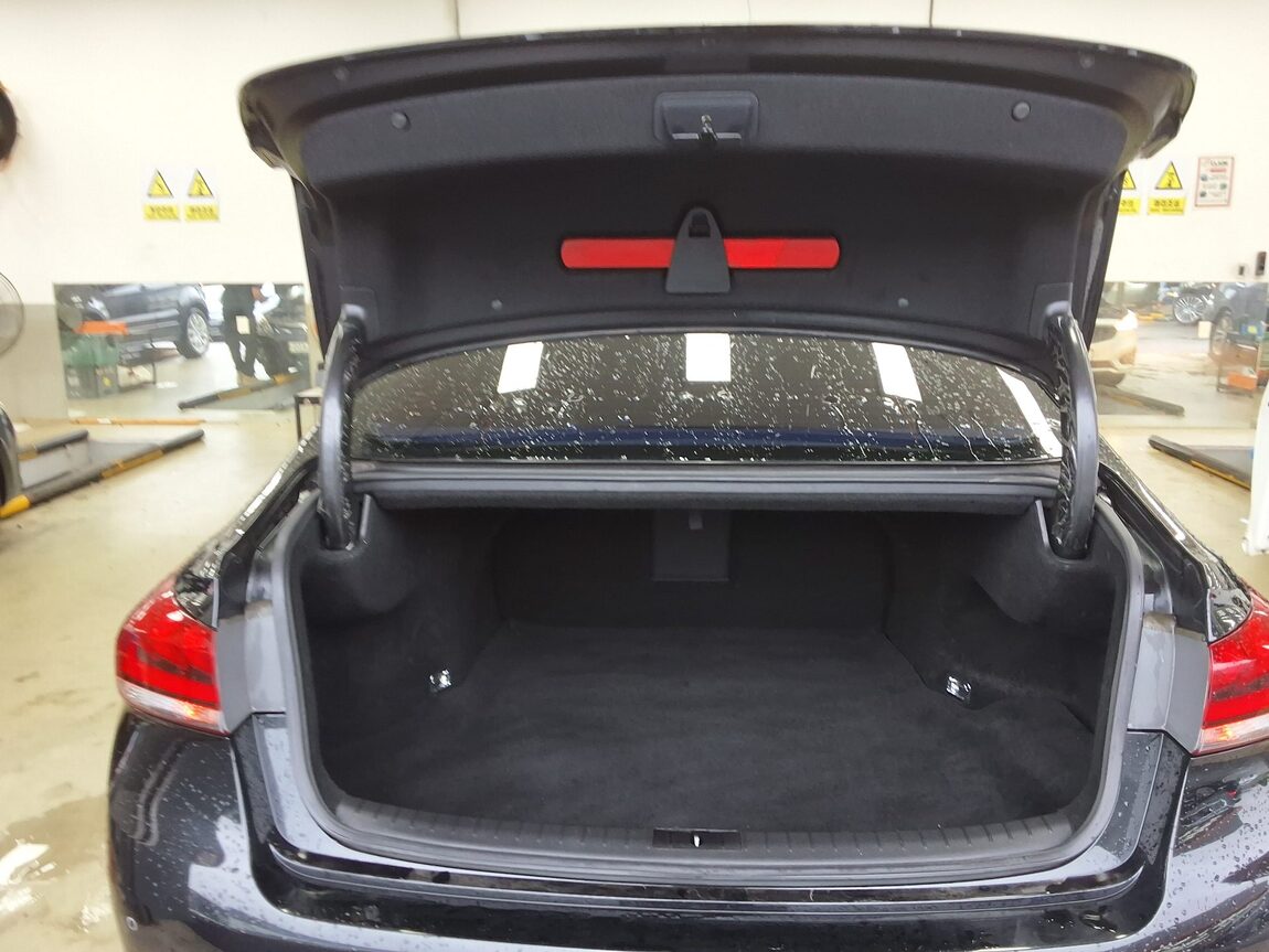 HYUNDAI GENESIS DH G330 AWD PREMIUM 2016 - zdjęcie 15