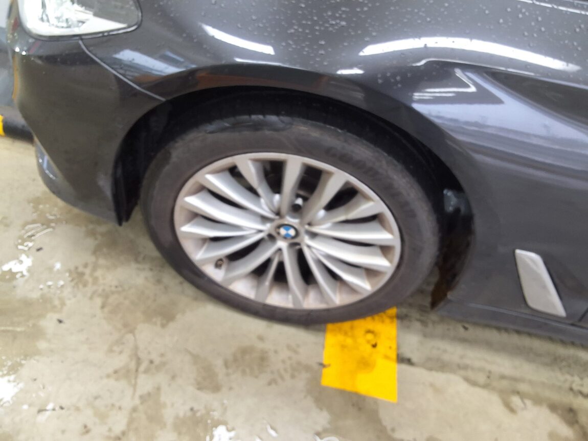 BMW 5 SERIES (7TH GEN) 520d LUXURY LINE PLUS 2019 - zdjęcie 19