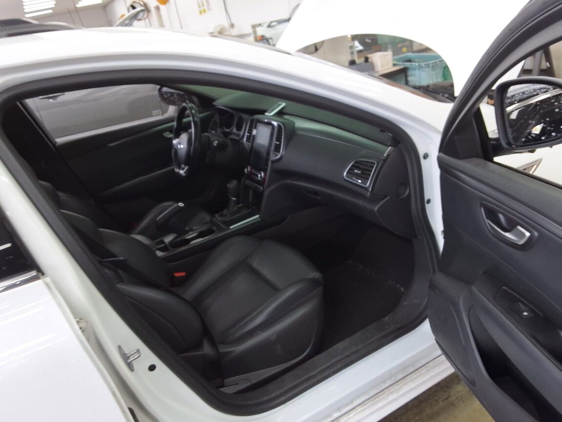RENAULT (SAMSUNG) SM6 2.0 LPe RENTAL CAR SE 2020 - zdjęcie 14