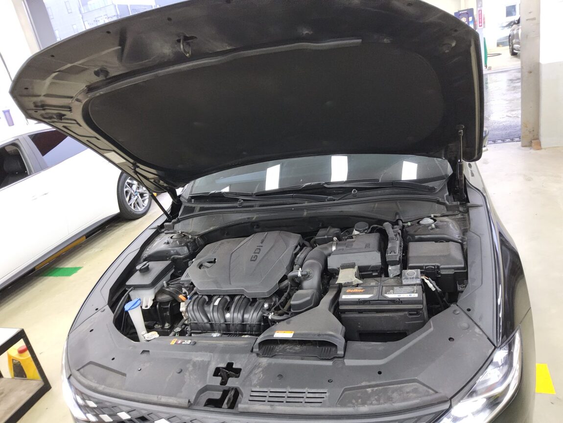 HYUNDAI THE NEW GRANDEUR IG GASOLINE 2.5 LE BLANC 2023 - zdjęcie 20
