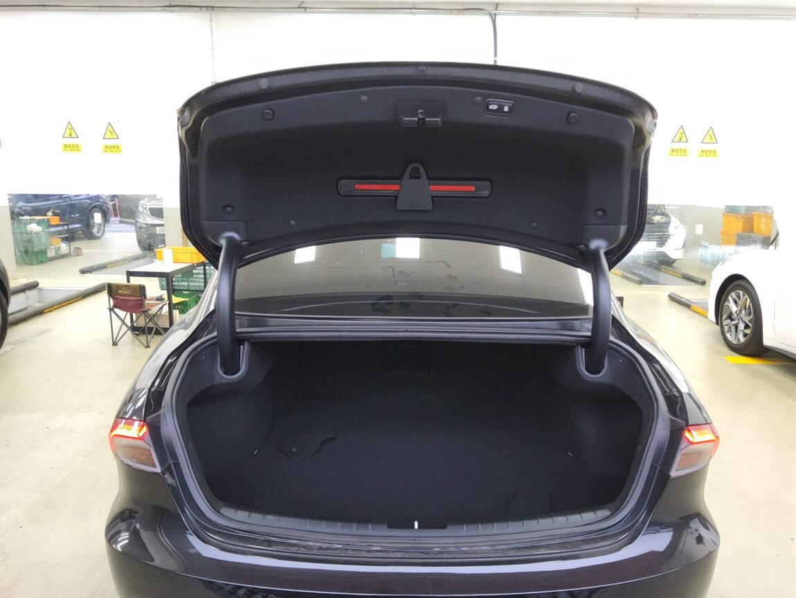 HYUNDAI THE NEW GRANDEUR IG GASOLINE 2.5 LE BLANC 2023 - zdjęcie 15