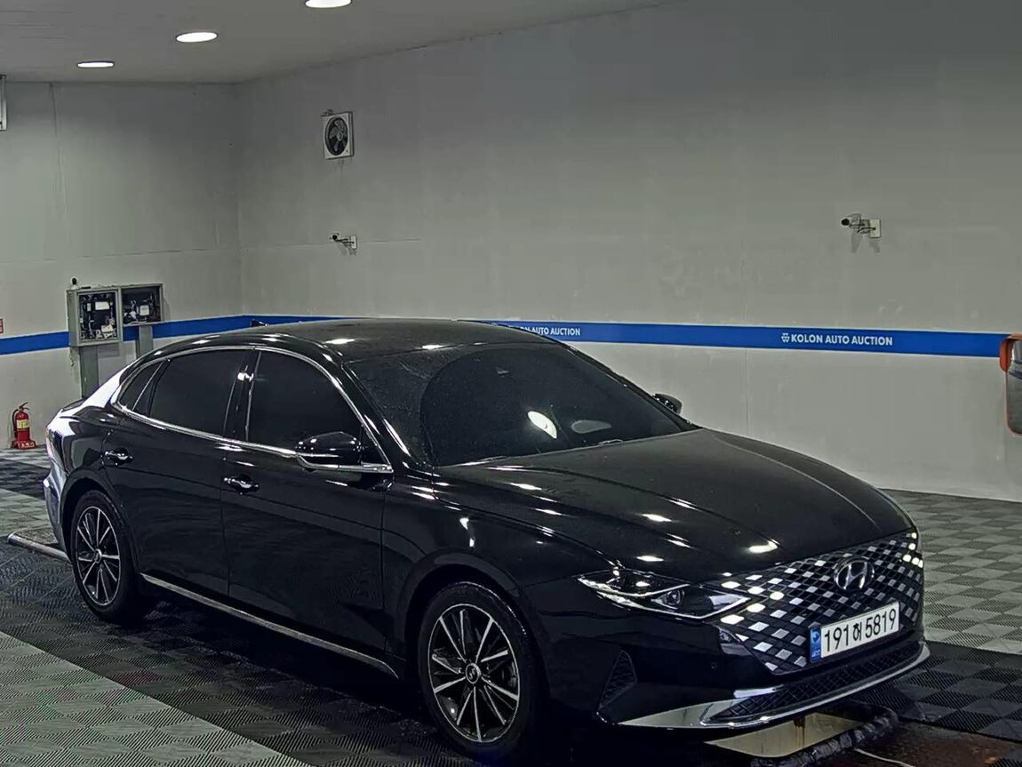 HYUNDAI THE NEW GRANDEUR IG GASOLINE 2.5 LE BLANC 2023 - zdjęcie 3