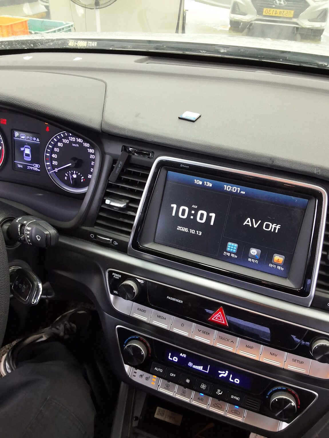 HYUNDAI LF SONATA NEW RISE LPi TAXI MODERN 2018 - zdjęcie 17