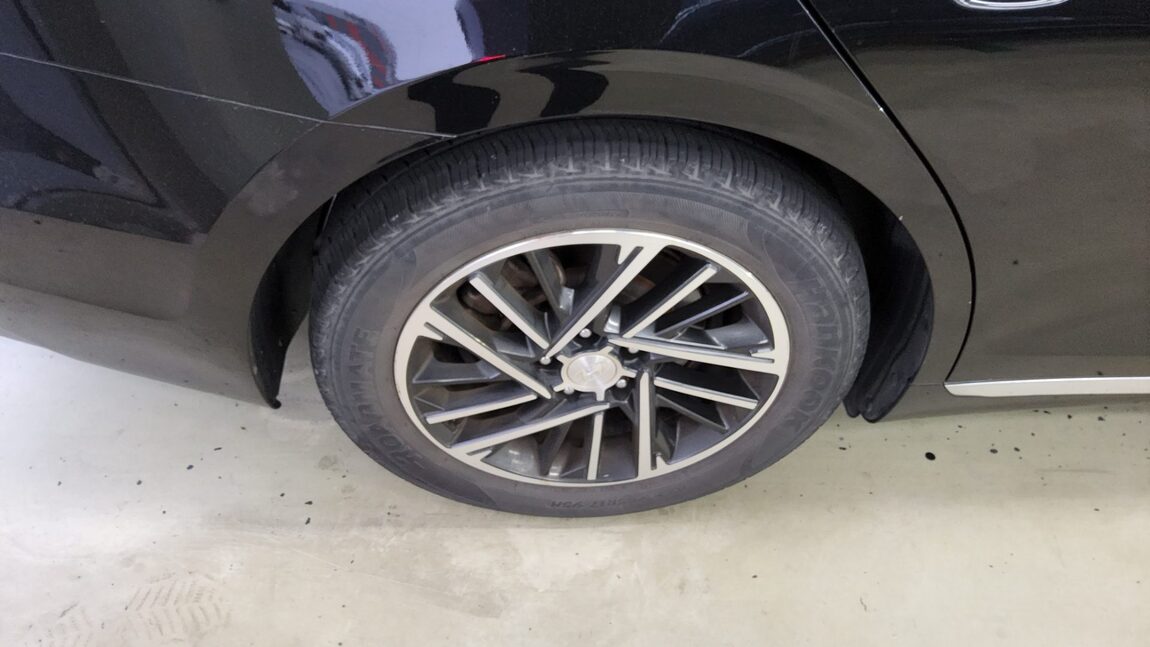 HYUNDAI THE NEW GRANDEUR IG LPi 3.0 RENTAL CAR MODERN 2020 - zdjęcie 25