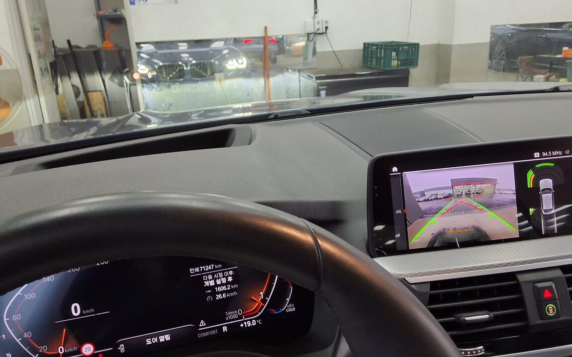 BMW X4 (2ND GEN) 20d xDRIVE M SPORT 2020 - zdjęcie 19