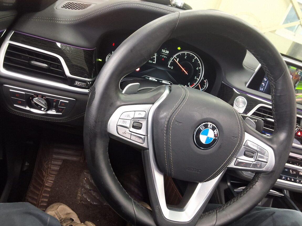 BMW 7 SERIES (6TH GEN) 740Ld xDRIVE M SPORT PACK 2017 - zdjęcie 22