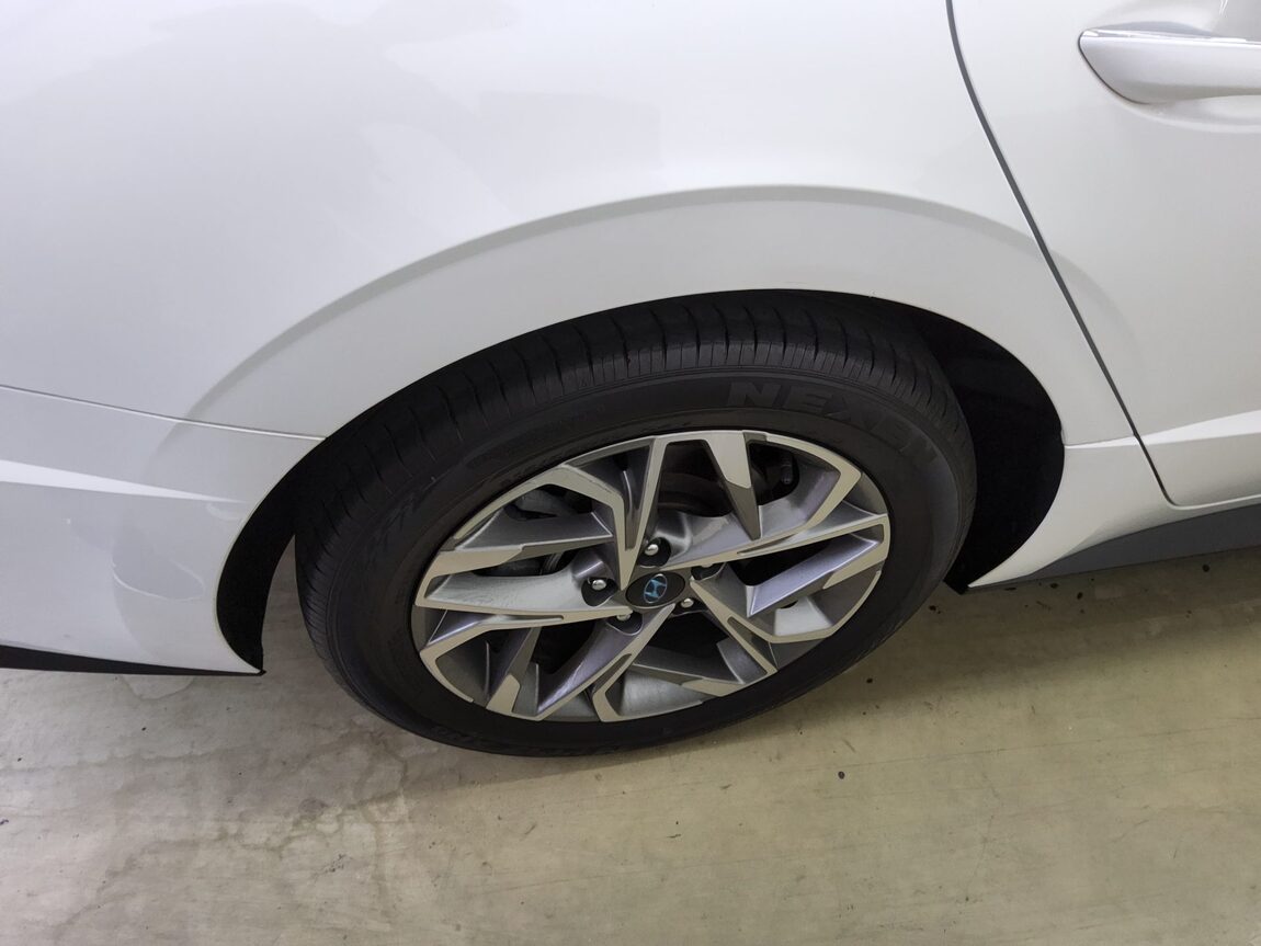 HYUNDAI SONATA (DN8) G2.0 PREMIUM FAMILY 2020 - zdjęcie 25